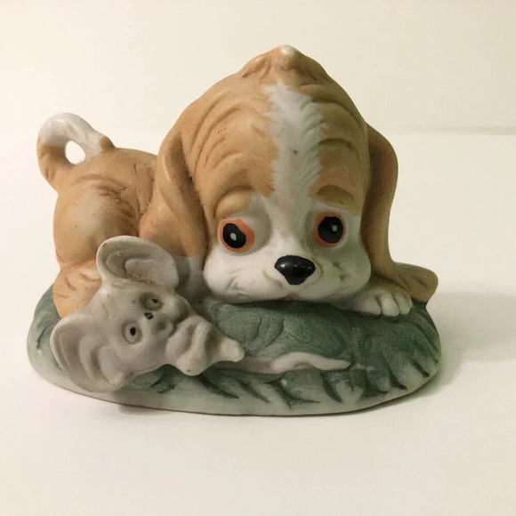 Vintage Puppy Dog and Mouse Ceramic Figurine Made in Taiwan 2.5 Inch Tall - Picture 5 of 14